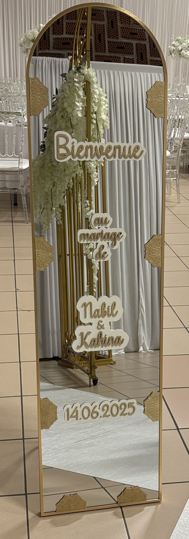Miroir de bienvenue personnalisé – Location mariage