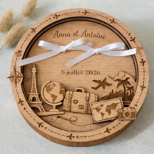 Support d'alliances en bois gravé